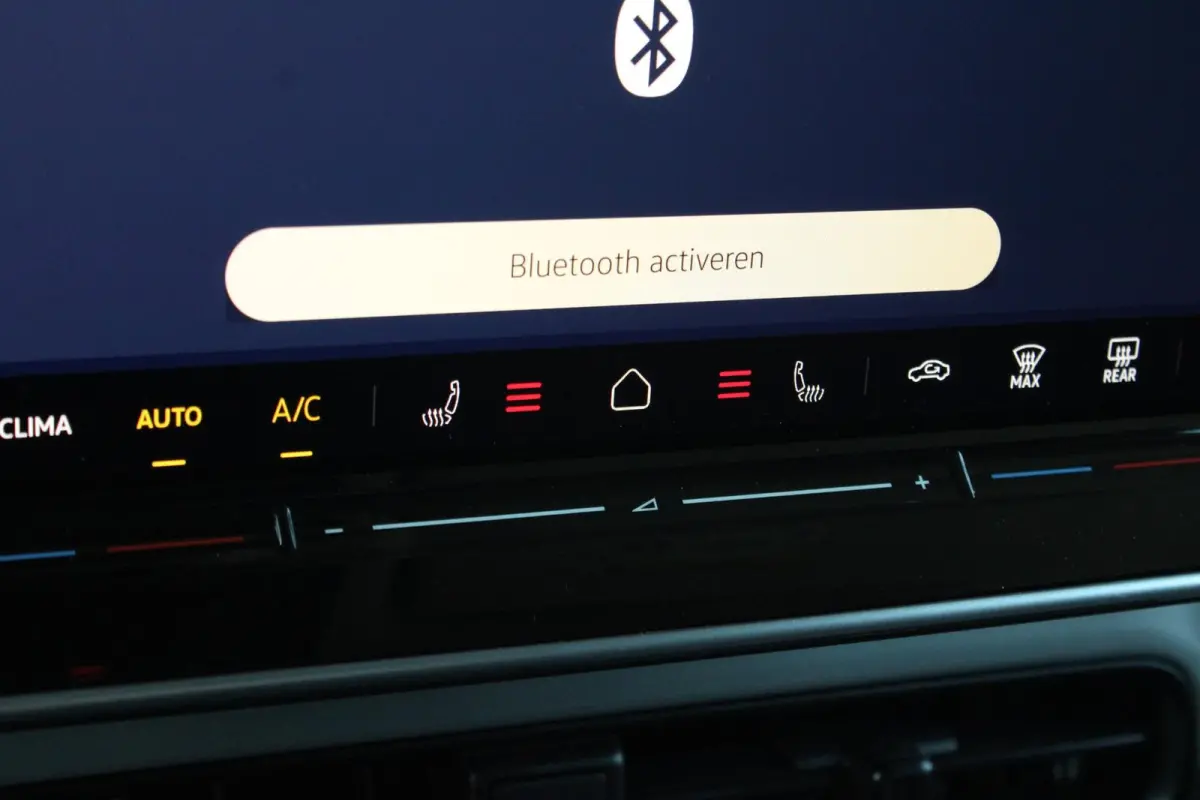 340pk Bulli Limited Edition 79 kWh 4MOTION | Climate Control | Stuurwiel Verwarmd