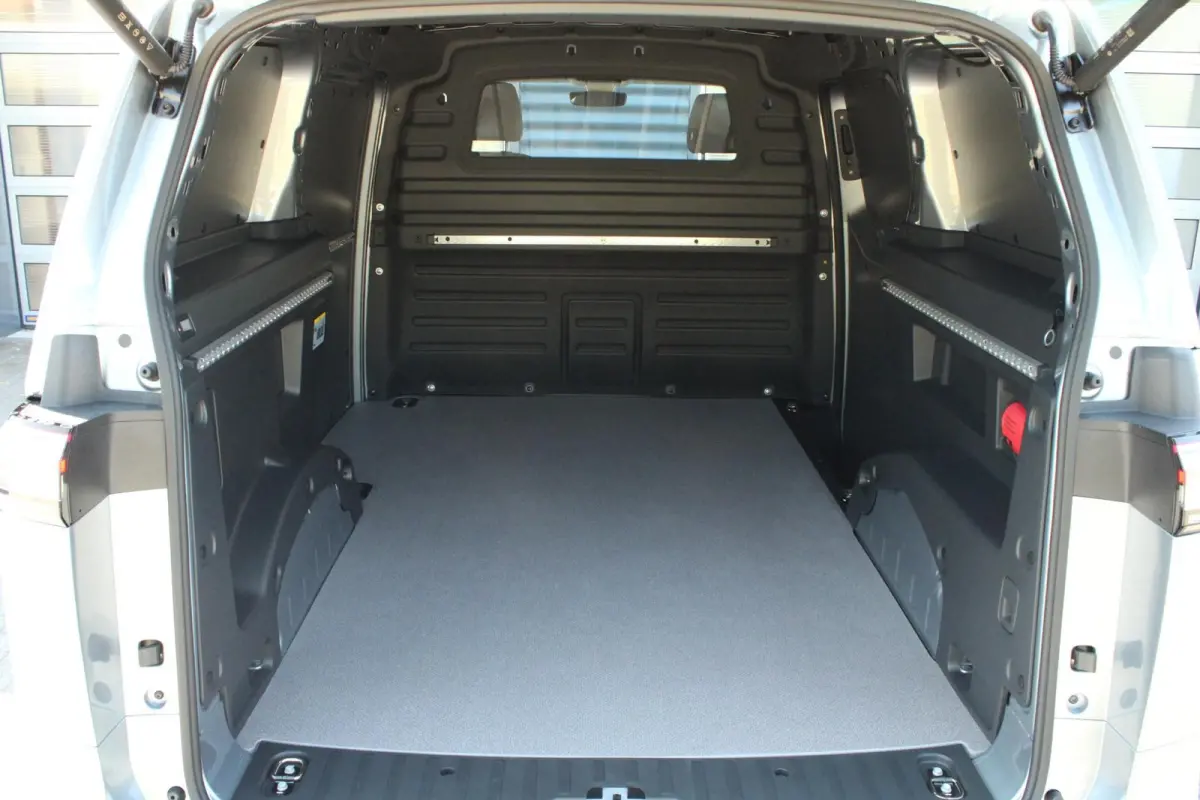 340pk Bulli Limited Edition 79 kWh 4MOTION | Climate Control | Stuurwiel Verwarmd