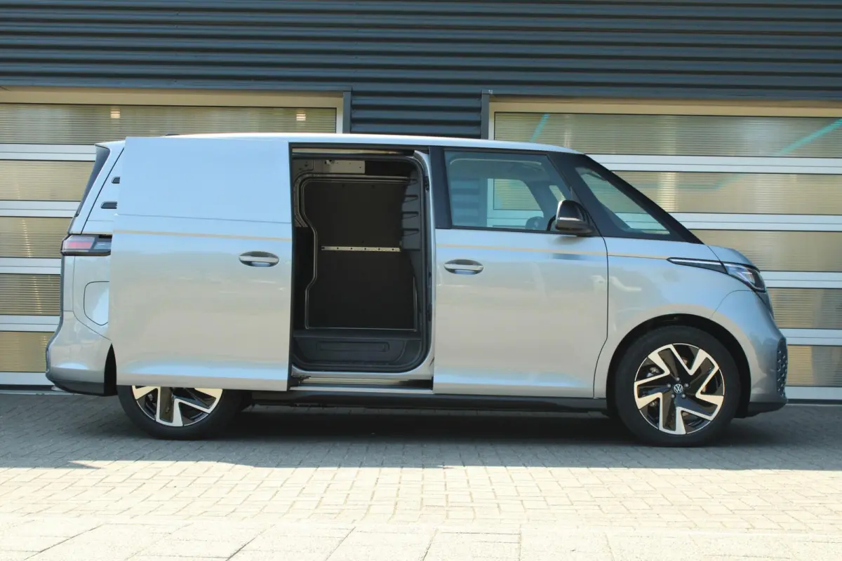 340pk Bulli Limited Edition 79 kWh 4MOTION | Climate Control | Stuurwiel Verwarmd