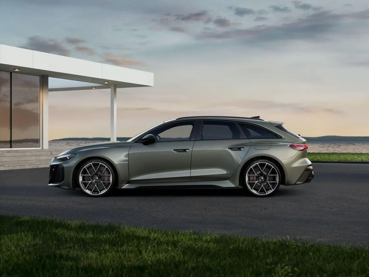 RS 5 Avant e-hybrid 639pk quattro | RS Keramische Remmen | Carbon | Panoramadak