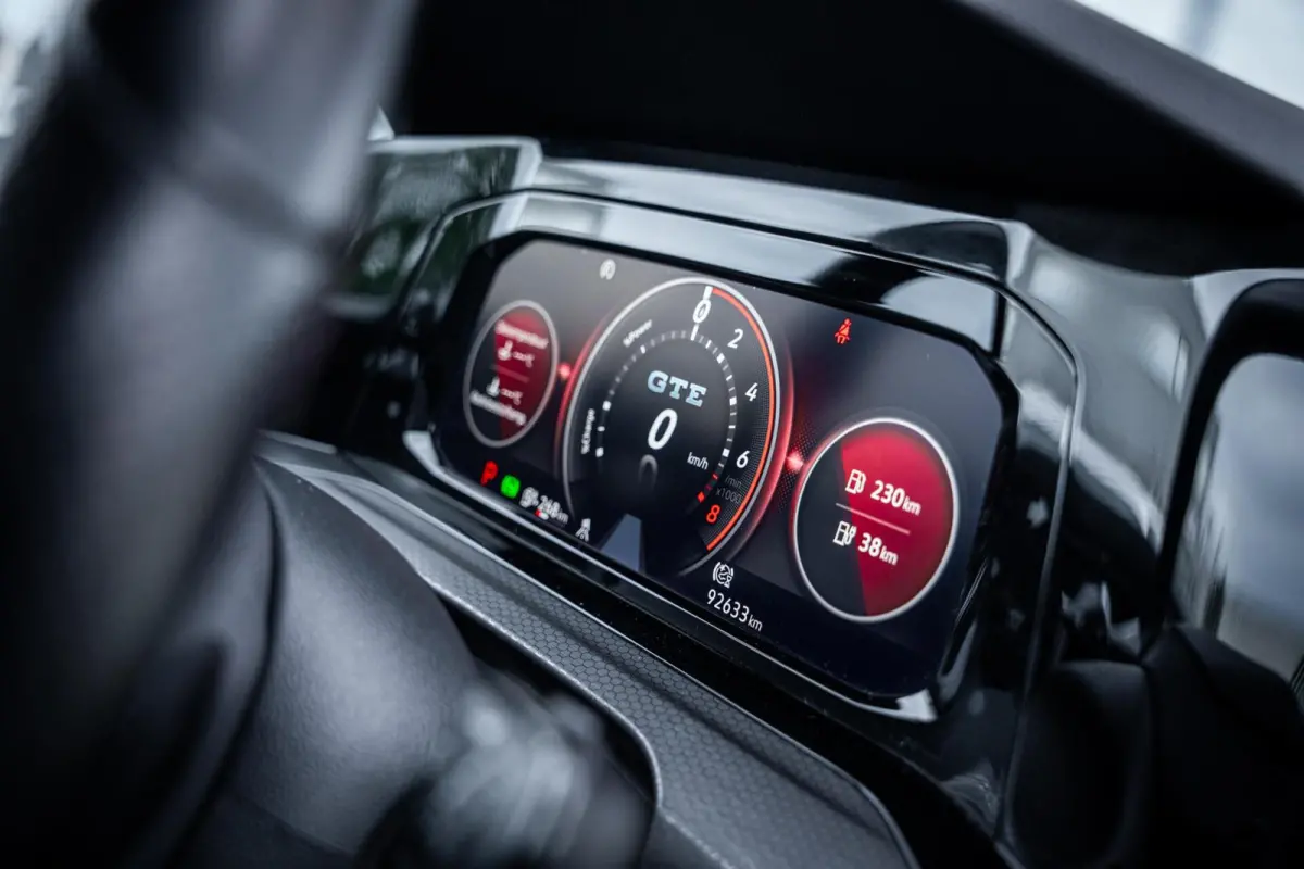 1.4 eHybrid GTE*PANO*IQ LIGHT*HEADUP*KEYLESS*
