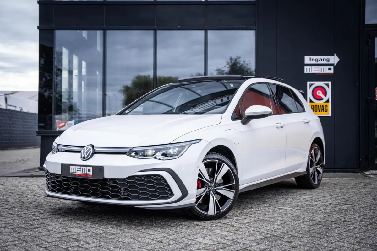 1.4 eHybrid GTE*PANO*IQ LIGHT*HEADUP*KEYLESS*