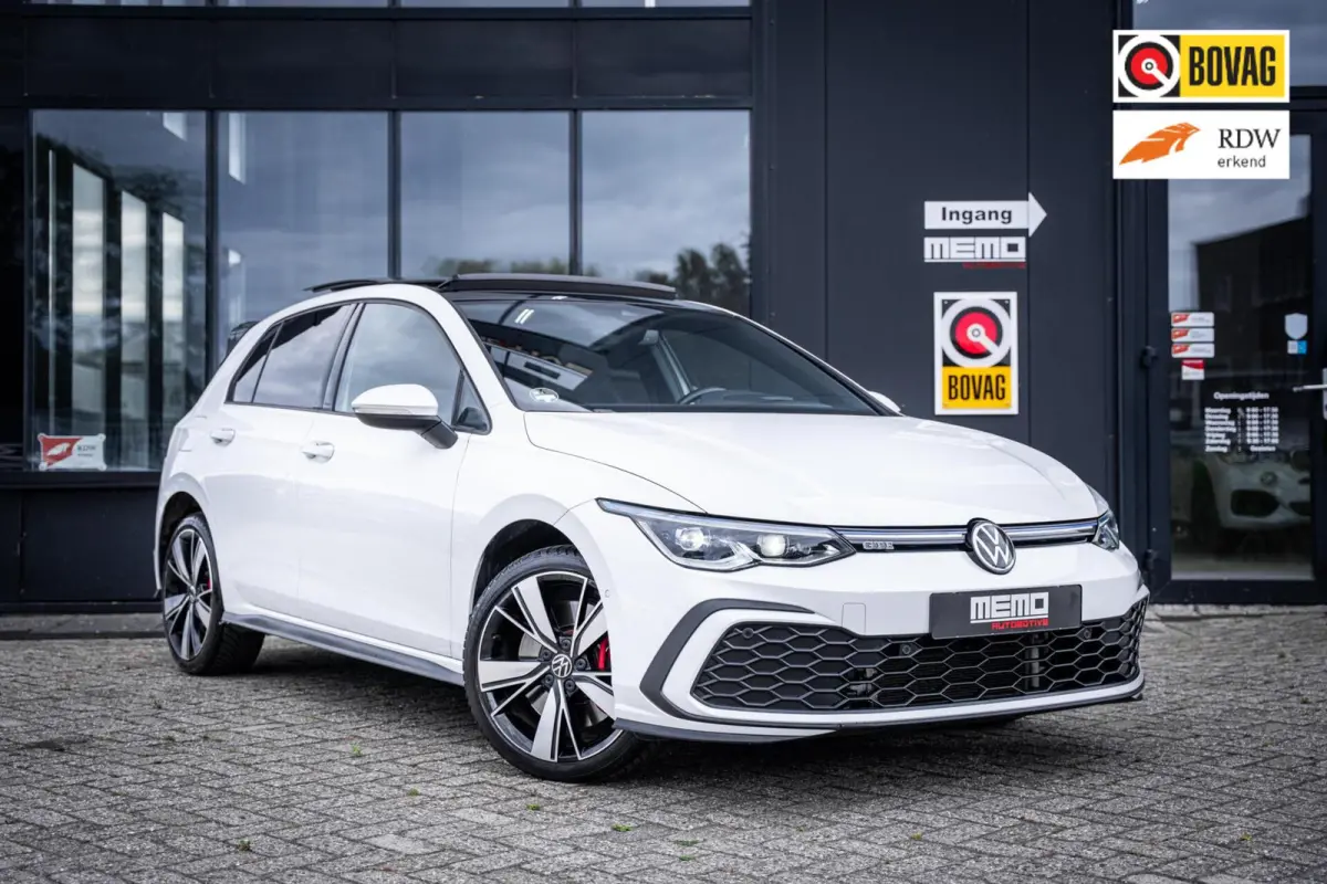 1.4 eHybrid GTE*PANO*IQ LIGHT*HEADUP*KEYLESS*