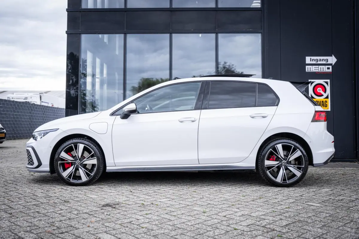 1.4 eHybrid GTE*PANO*IQ LIGHT*HEADUP*KEYLESS*