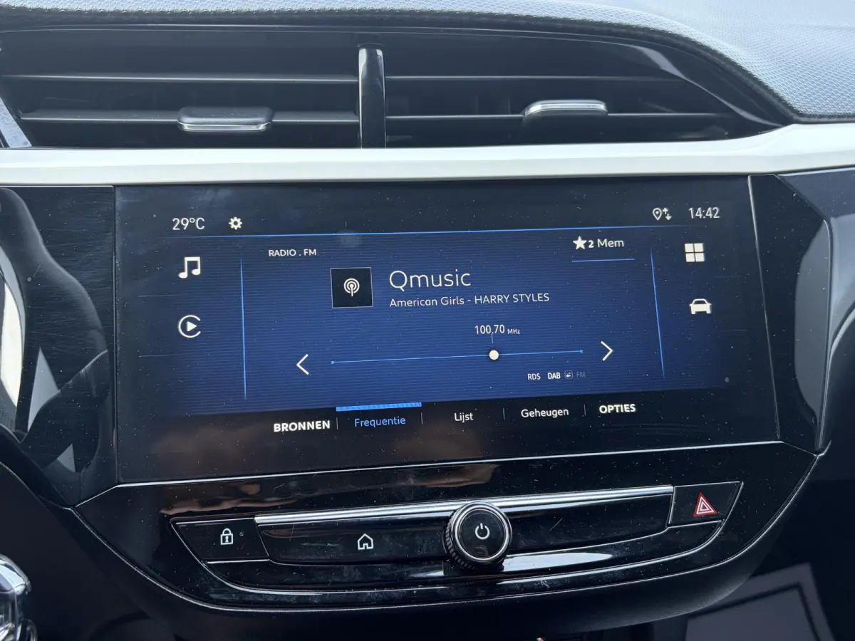 1.2 Turbo GS | Airco | Apple Carplay | Fabrieksgarantie | Cruise Control | Dodehoek | Achteruitrijcamera | Parkeersensoren voor en achter | Mooie auto!!