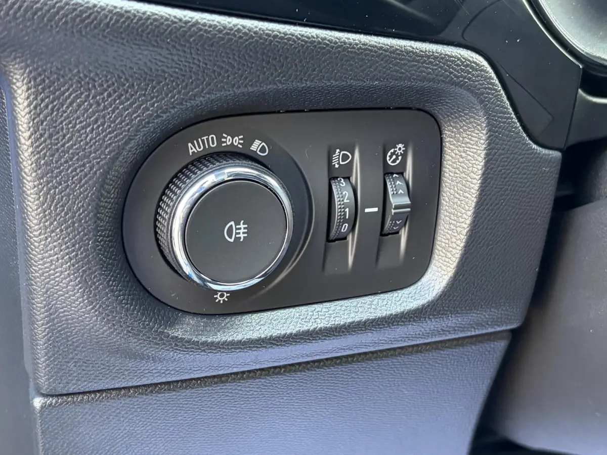 1.2 Turbo GS | Airco | Apple Carplay | Fabrieksgarantie | Cruise Control | Dodehoek | Achteruitrijcamera | Parkeersensoren voor en achter | Mooie auto!!