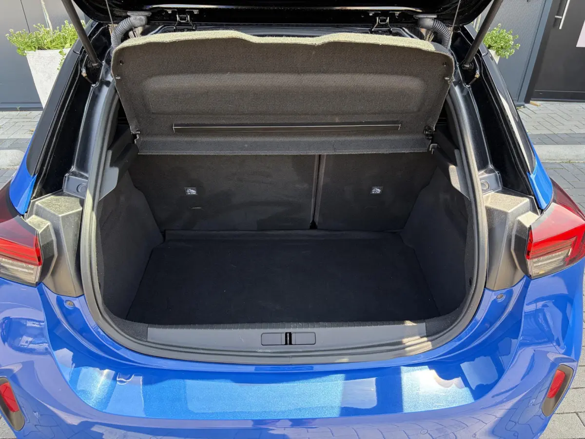 1.2 Turbo GS | Airco | Apple Carplay | Fabrieksgarantie | Cruise Control | Dodehoek | Achteruitrijcamera | Parkeersensoren voor en achter | Mooie auto!!