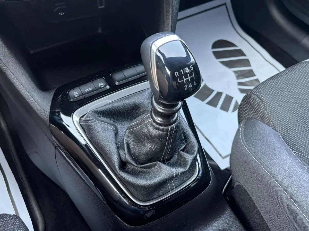 1.2 Turbo GS | Airco | Apple Carplay | Fabrieksgarantie | Cruise Control | Dodehoek | Achteruitrijcamera | Parkeersensoren voor en achter | Mooie auto!!
