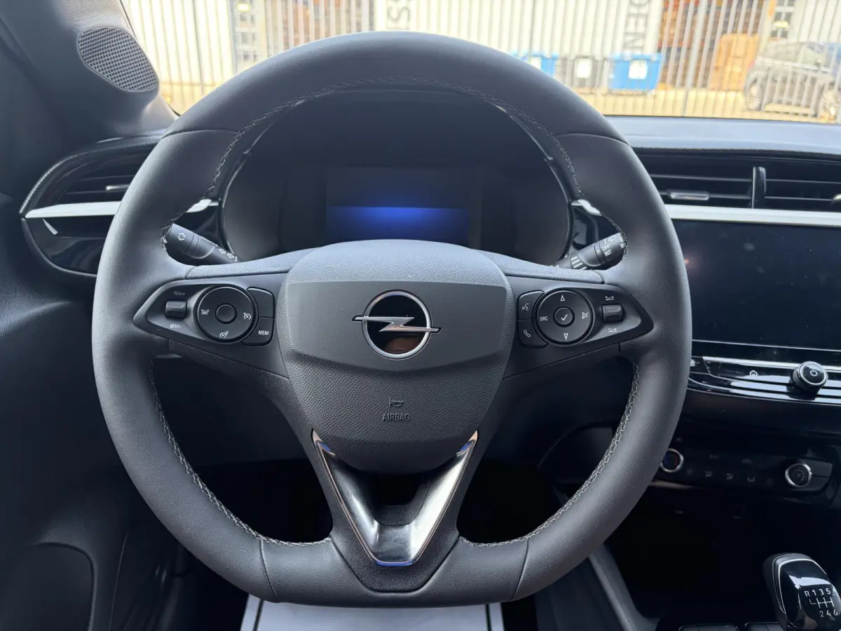 1.2 Turbo GS | Airco | Apple Carplay | Fabrieksgarantie | Cruise Control | Dodehoek | Achteruitrijcamera | Parkeersensoren voor en achter | Mooie auto!!