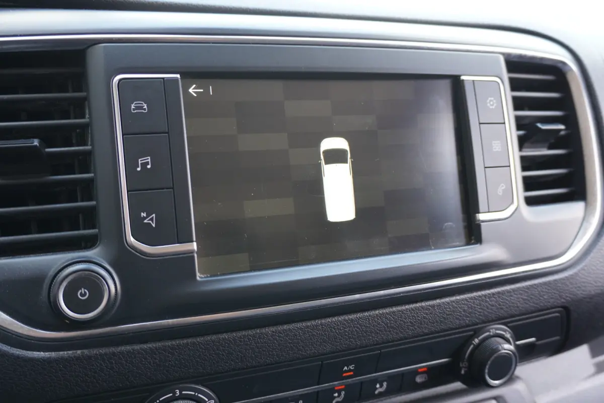 2.0 BlueHDI 120PK EURO 6 - Airco - Navi - Cruise - €11.900,- Excl.