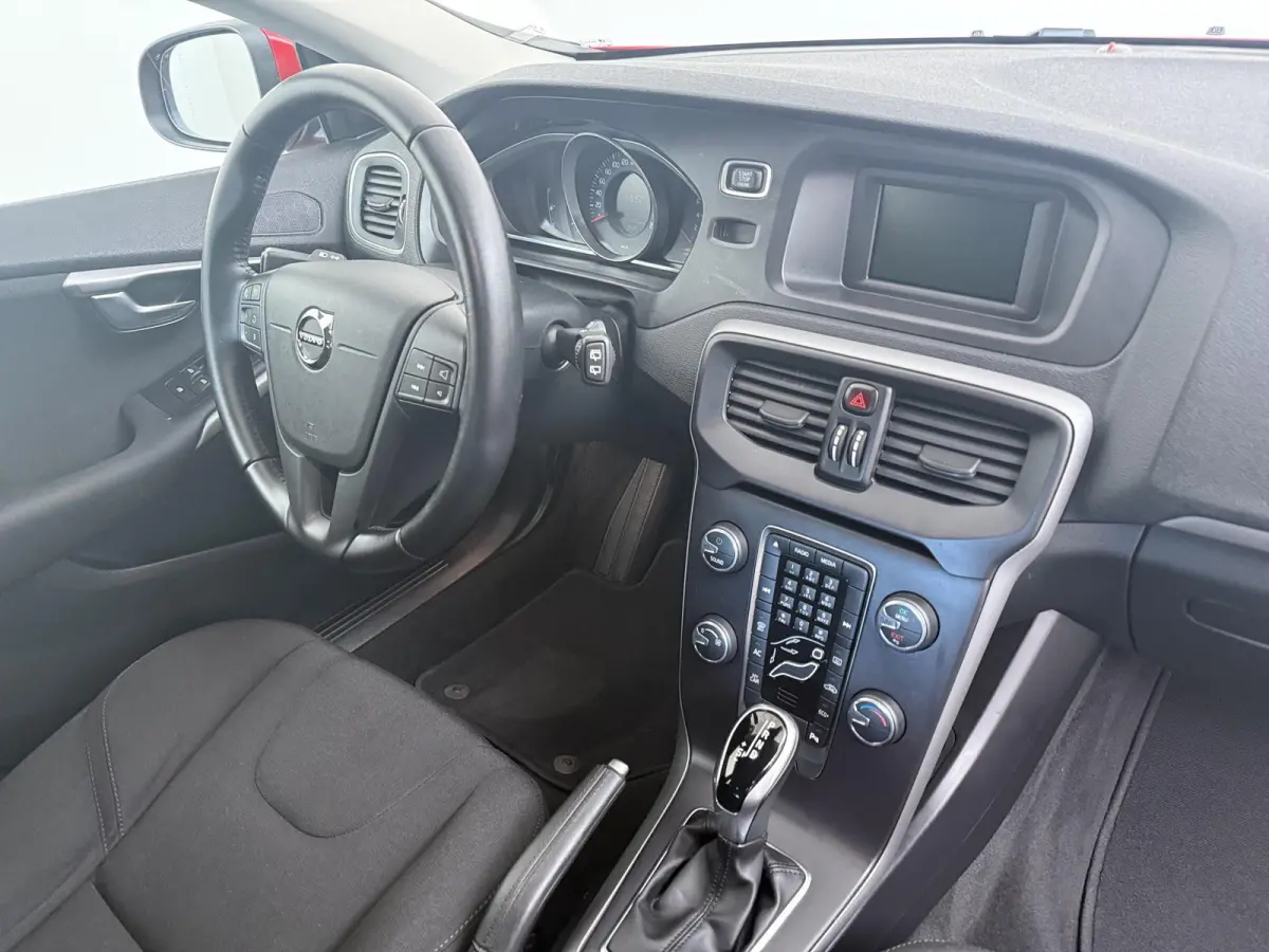 1.5 T2 Kinetic | Automaat | Climate Control | Cruise Control | 25.000 KM |