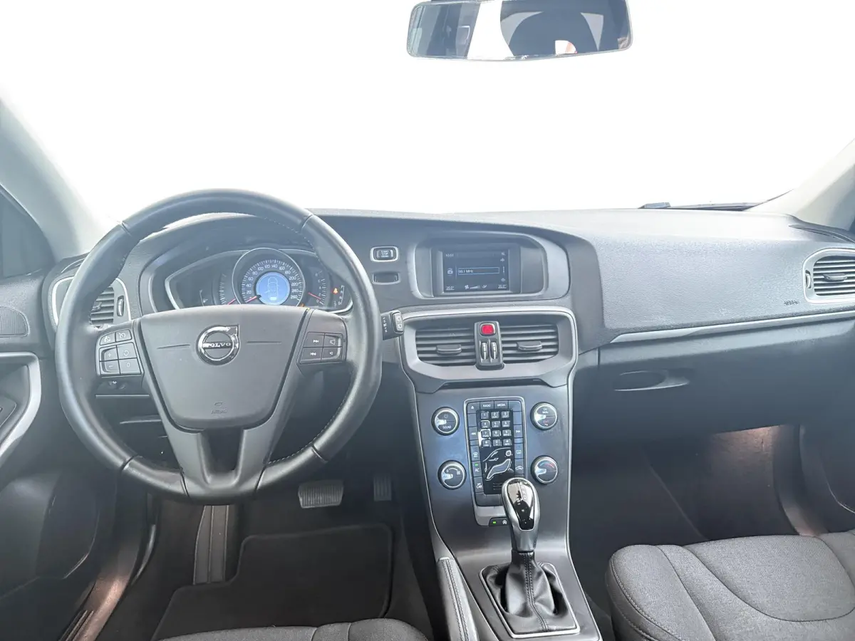 1.5 T2 Kinetic | Automaat | Climate Control | Cruise Control | 25.000 KM |