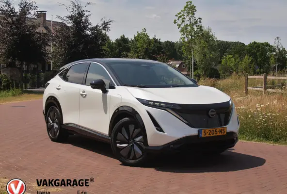 Advance 66 kWh | 360 Camera | Warmtepomp | DAB | Navi | NL-Auto |