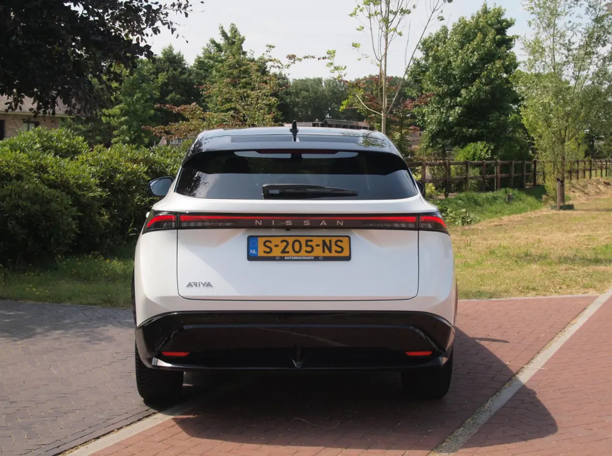 Advance 66 kWh | 360 Camera | Warmtepomp | DAB | Navi | NL-Auto |