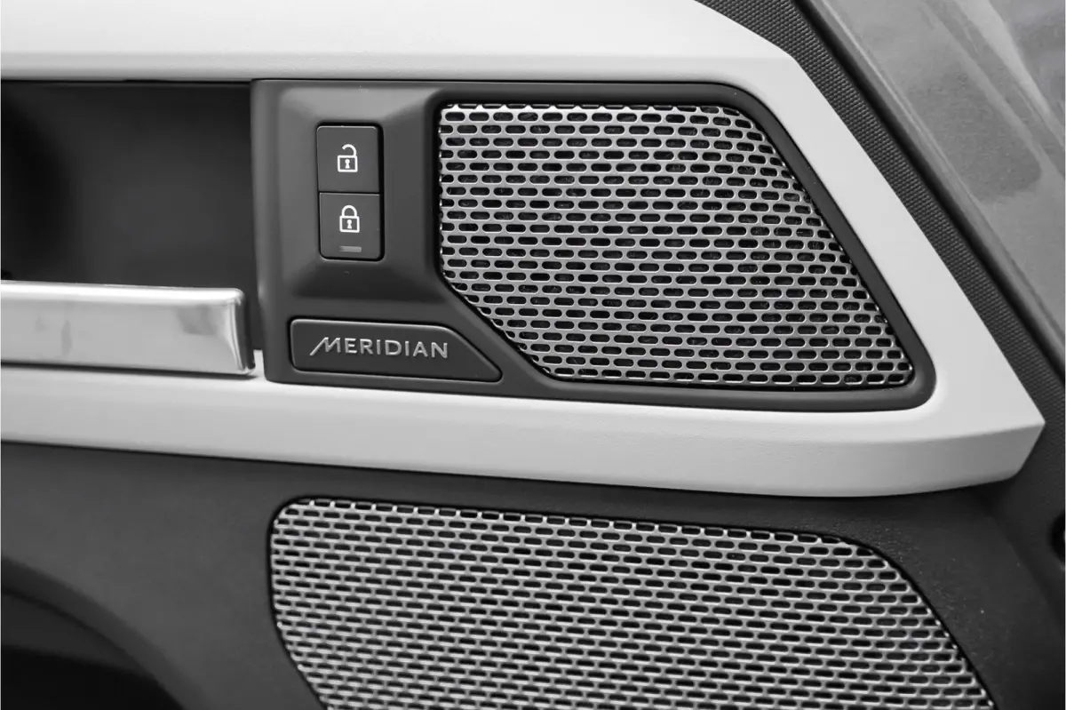 2.0 D240 110 HSE 7-Pers Pano Trekhaak ACC Meridian