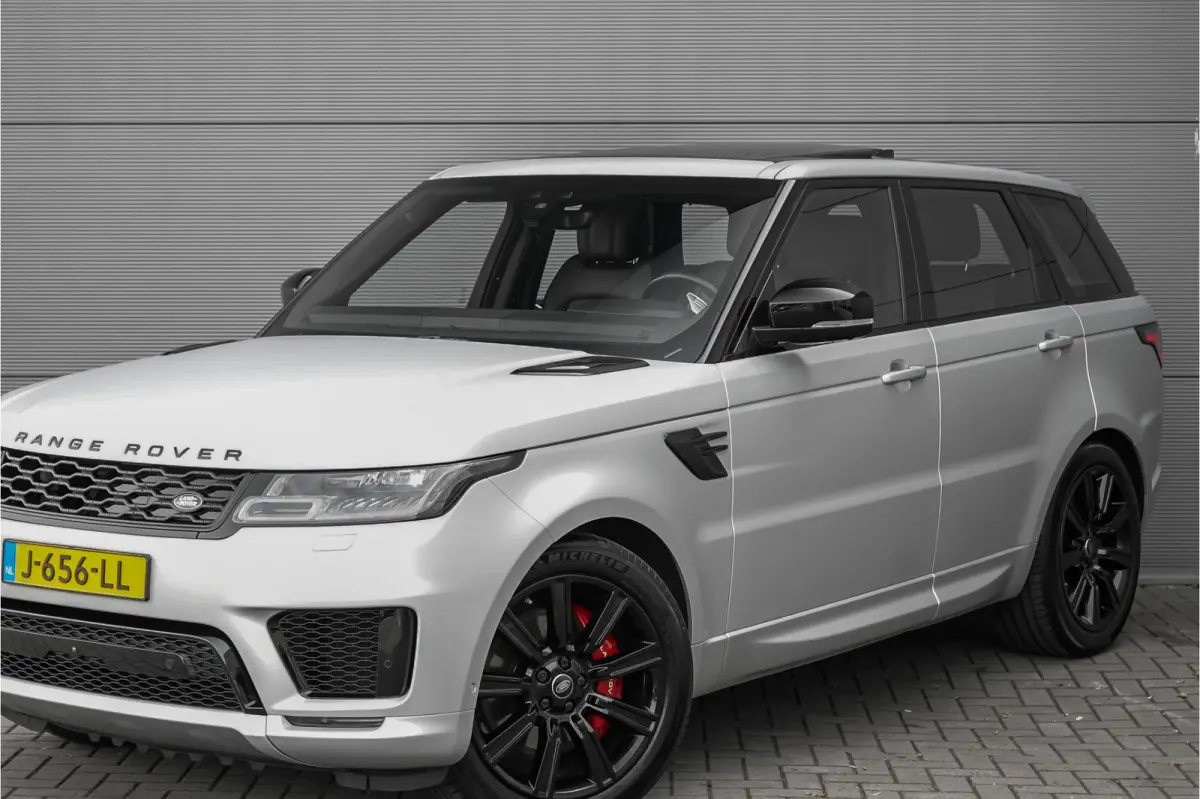 P400e HSE Dynamic Stealth SVO Pano ACC Meridian