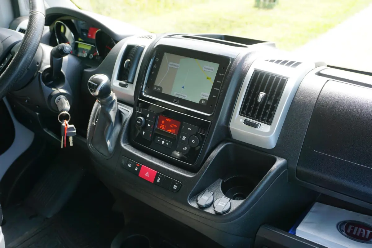 35H 2.3 MultiJet L3H2 in Topstaat |1e eigenaar |Automaat |Grijs |160 pk |3500 KG |2e airbag |Camera |Cruise |Navi |Climate control |Trekhaak |EURO6