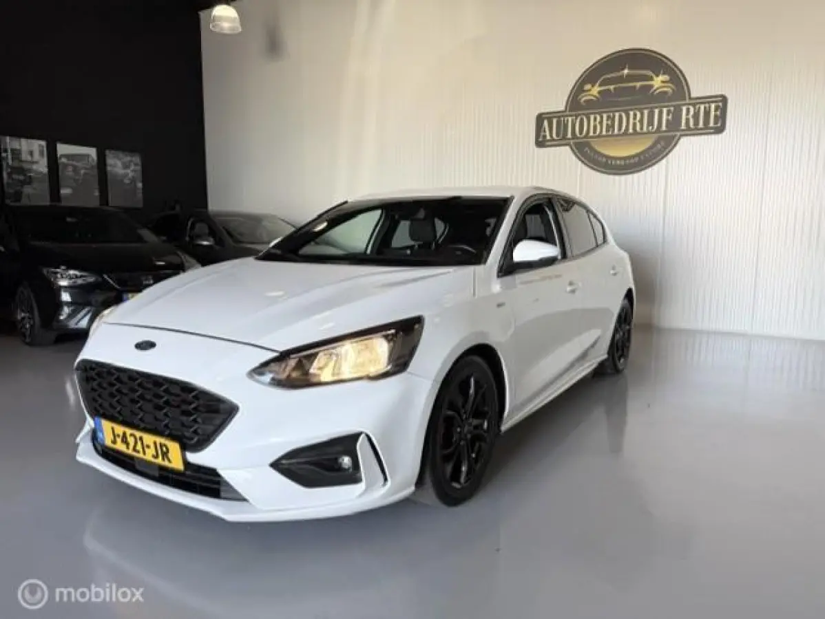 1.5 EcoBoost ST Line Business