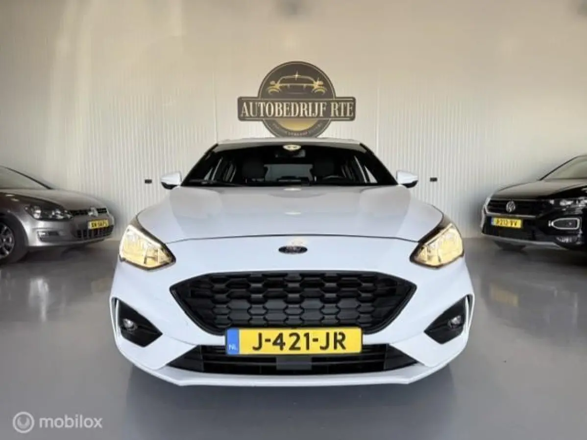 1.5 EcoBoost ST Line Business