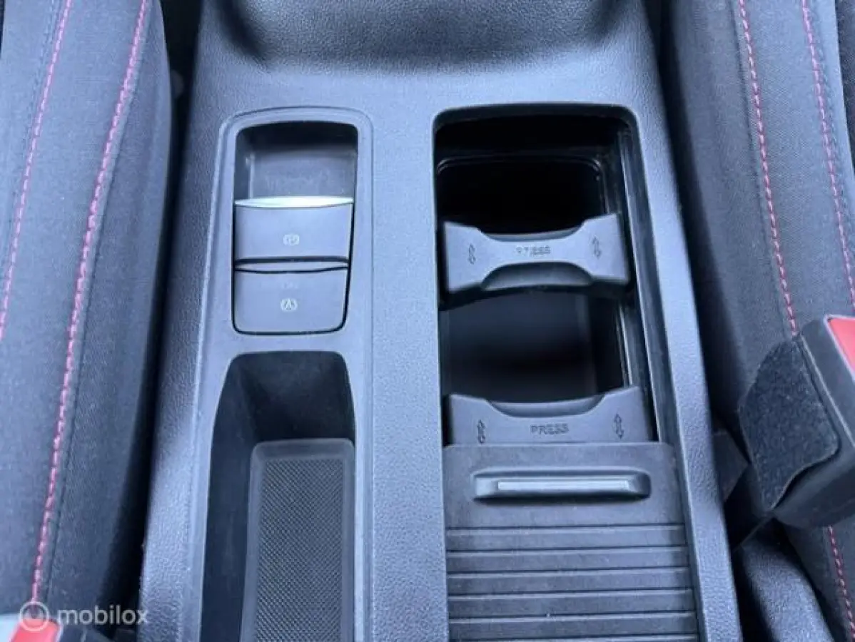 1.5 EcoBoost ST Line Business