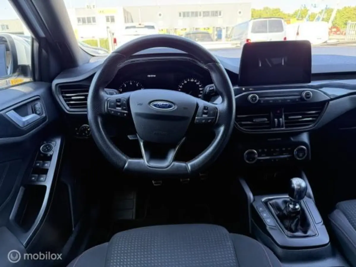 1.5 EcoBoost ST Line Business