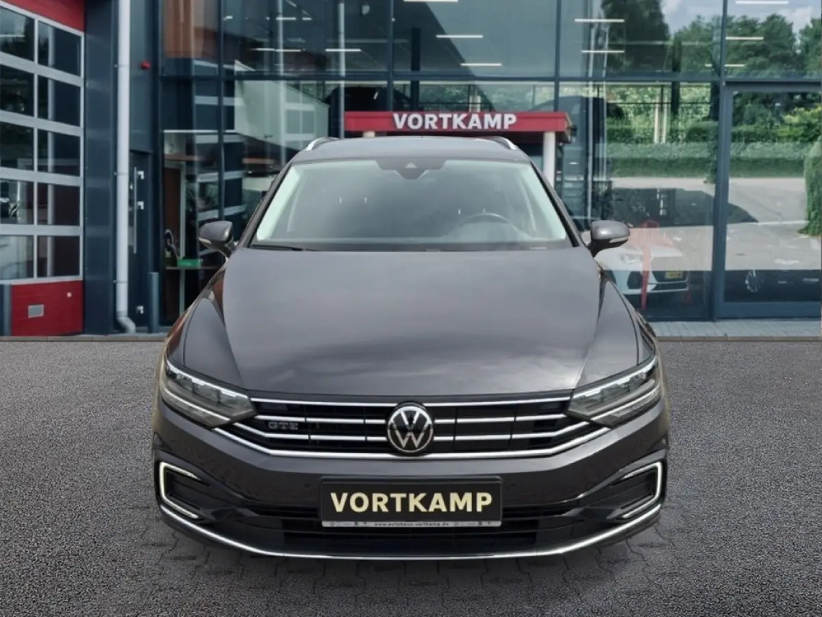 1.4 TSI GTE HALF-LEDER/CAMERA/ELEK-KLEP/ACC/STOELVERW/CARPLAY