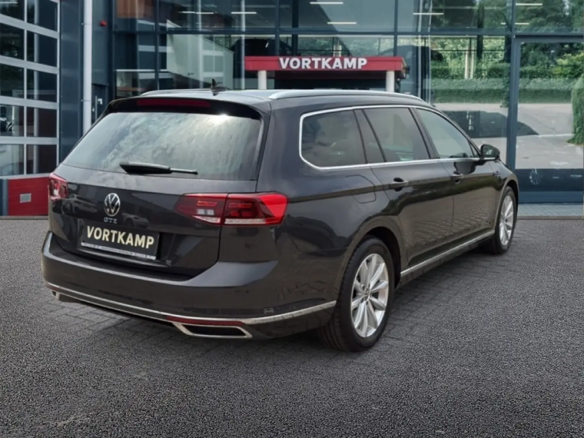 1.4 TSI GTE HALF-LEDER/CAMERA/ELEK-KLEP/ACC/STOELVERW/CARPLAY
