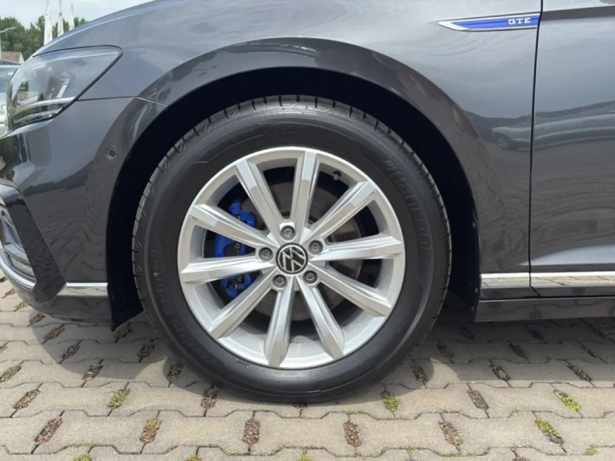 1.4 TSI GTE HALF-LEDER/CAMERA/ELEK-KLEP/ACC/STOELVERW/CARPLAY