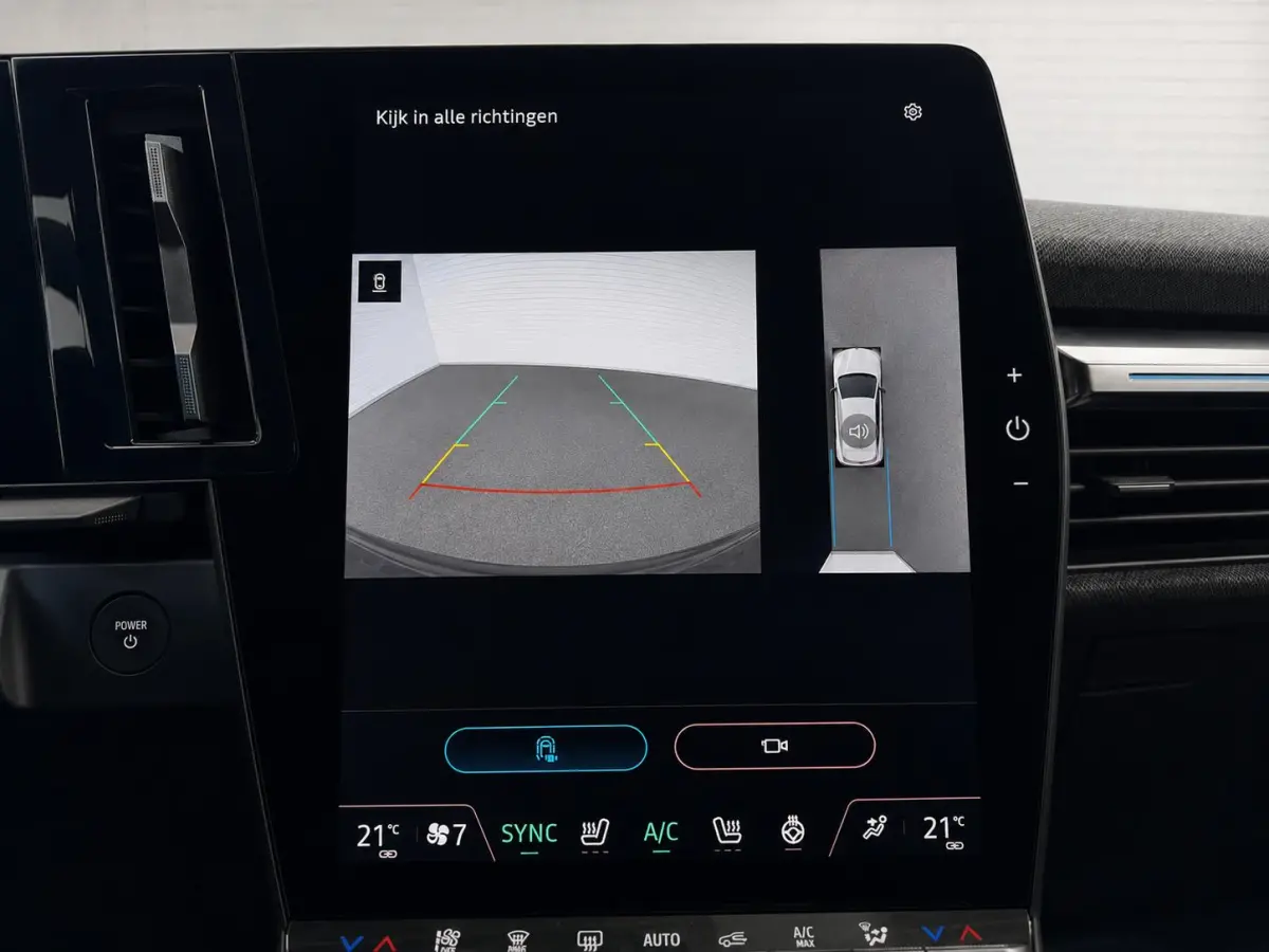 EV60 Techno Navigatie Apple Carplay Android Auto 360 camera Parkeerhulp Adaptive Cruise Control Stoel- en stuurverwarming Dodehoekassistent Full Led Climate Control