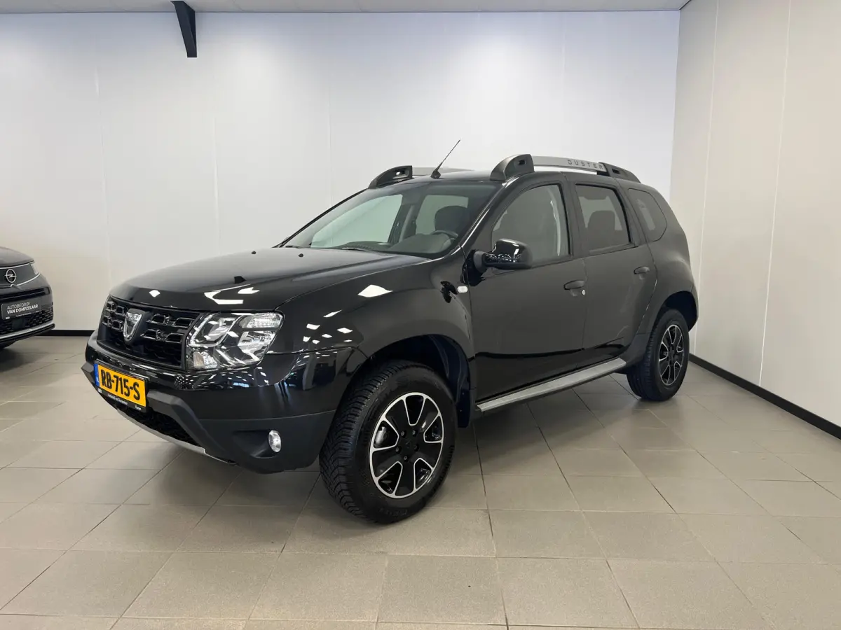 1.2 TCe 4x2 Blackshadow / Navi / 1e eig. /