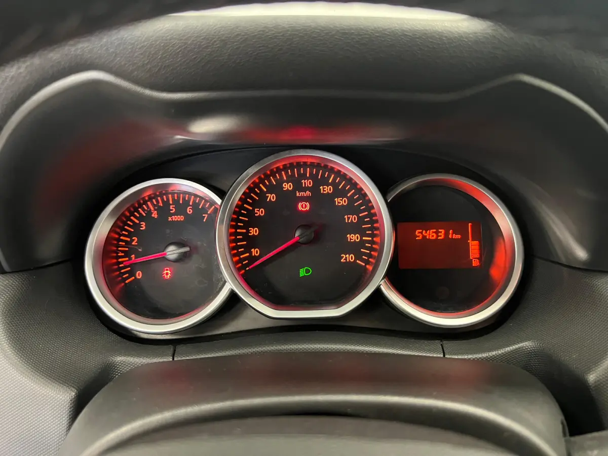 1.2 TCe 4x2 Blackshadow / Navi / 1e eig. /