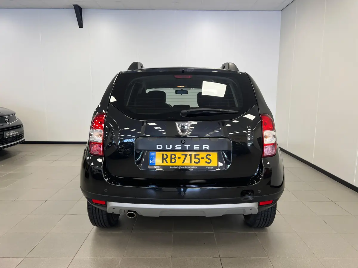 1.2 TCe 4x2 Blackshadow / Navi / 1e eig. /