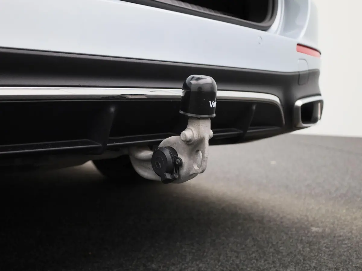 Break E 300 de 4MATIC Exclusive Line |  Burmester 4D | HUD|  360 parking camera 3D | 20" AMG multi-spoke | ENERGIZING Plus pakket | Cruise control met adaptieve cruise control stop & go |  E