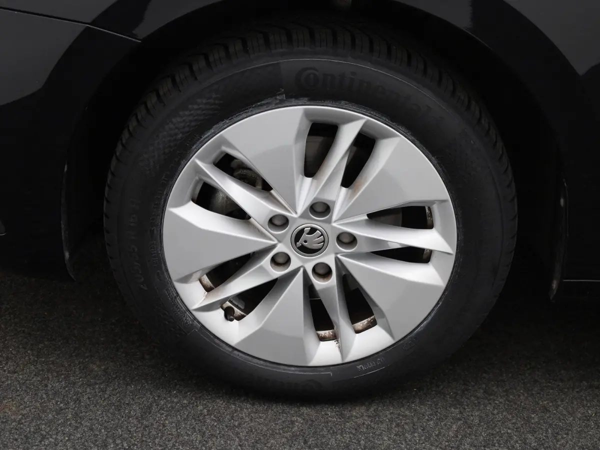 1.0 e-TSI Business Edition