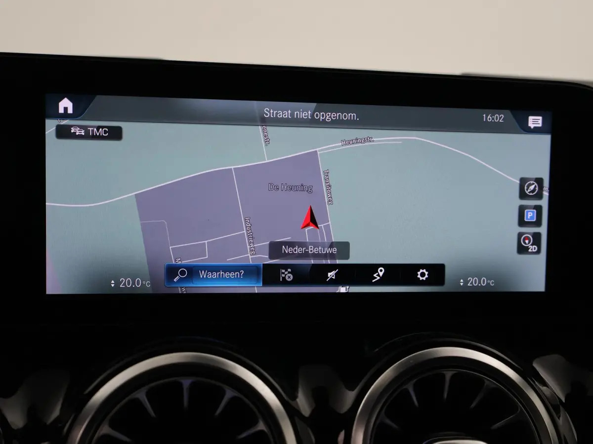 250e PREMIUM + SFEERVERLICHTING | ADAPTIVE CRUISE | 360 CAMERA | 18 INCH | WIDESCREEN