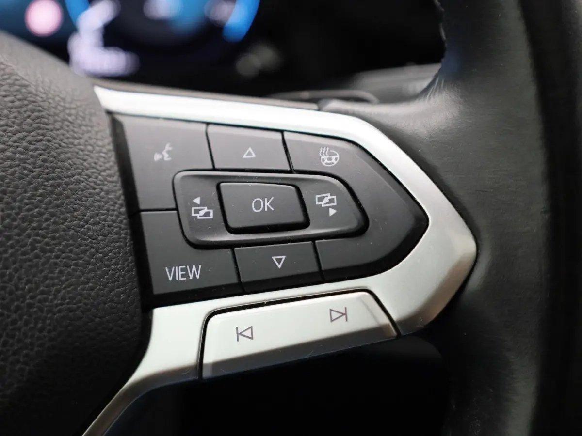 1.5 eTSI R-Line ADAPTIVE CRUISECONTROL | NAVI FULL MAP | VIRTUEEL COCKPIT | 12 MAANDEN BOVAG GARANTIE