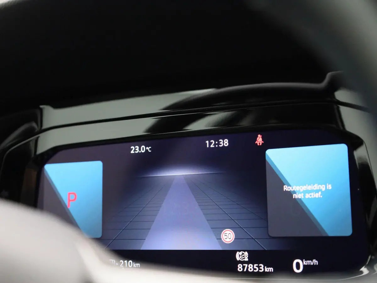 1.5 eTSI R-Line ADAPTIVE CRUISECONTROL | NAVI FULL MAP | VIRTUEEL COCKPIT | 12 MAANDEN BOVAG GARANTIE