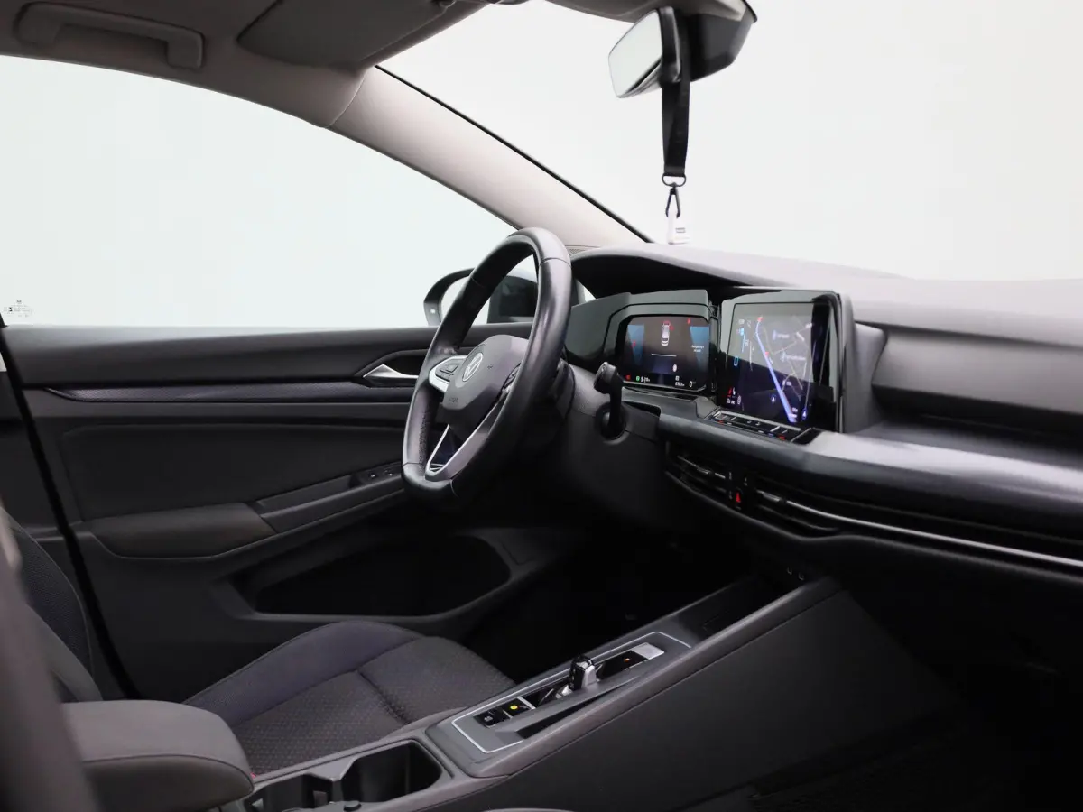 1.5 eTSI R-Line ADAPTIVE CRUISECONTROL | NAVI FULL MAP | VIRTUEEL COCKPIT | 12 MAANDEN BOVAG GARANTIE