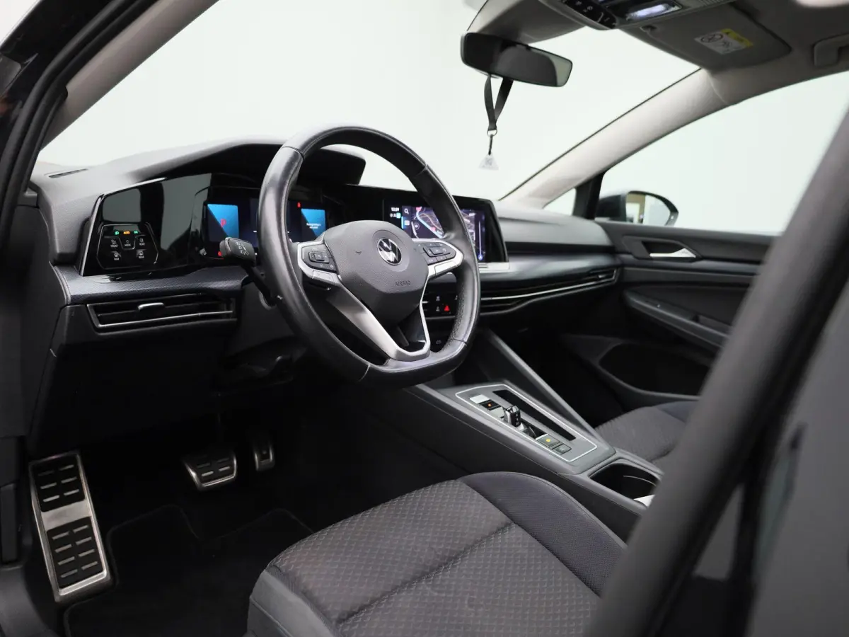 1.5 eTSI R-Line ADAPTIVE CRUISECONTROL | NAVI FULL MAP | VIRTUEEL COCKPIT | 12 MAANDEN BOVAG GARANTIE
