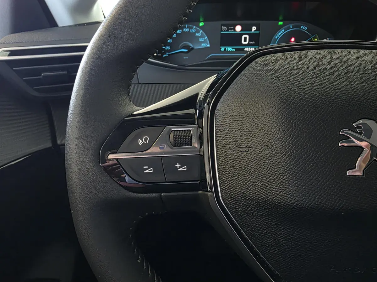 EV Active Pack 50 kWh | 3-Fase | Cruise control | Apple Carplay & Android Auto |