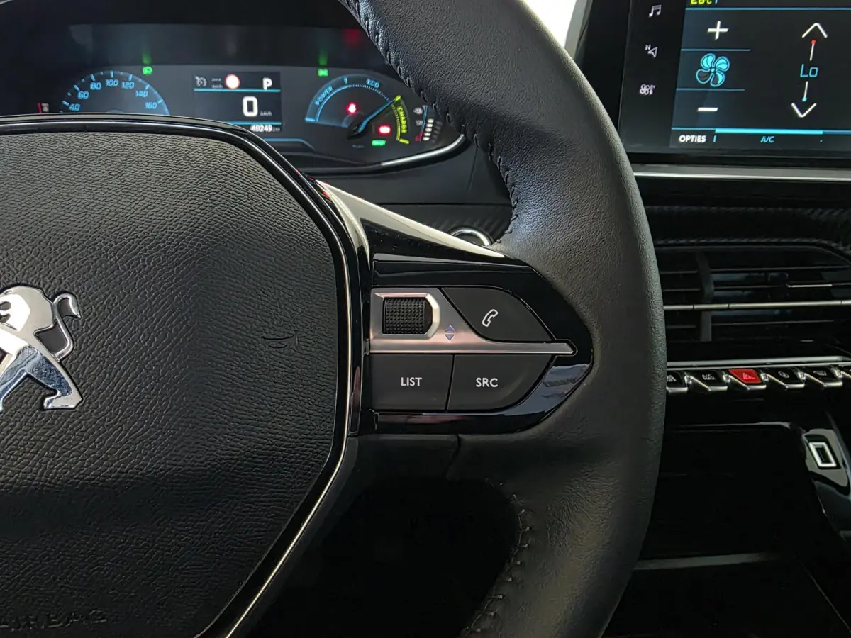 EV Active Pack 50 kWh | 3-Fase | Cruise control | Apple Carplay & Android Auto |