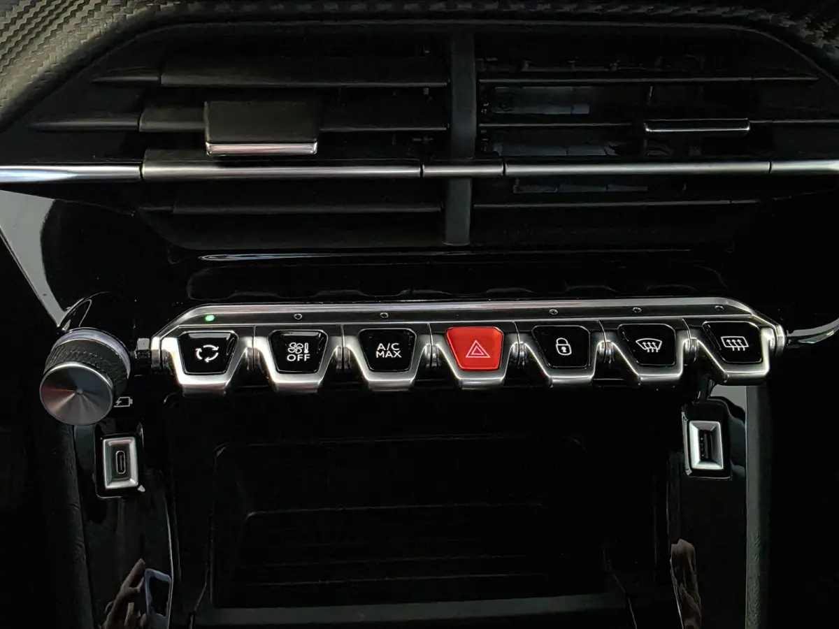 EV Active Pack 50 kWh | 3-Fase | Cruise control | Apple Carplay & Android Auto |