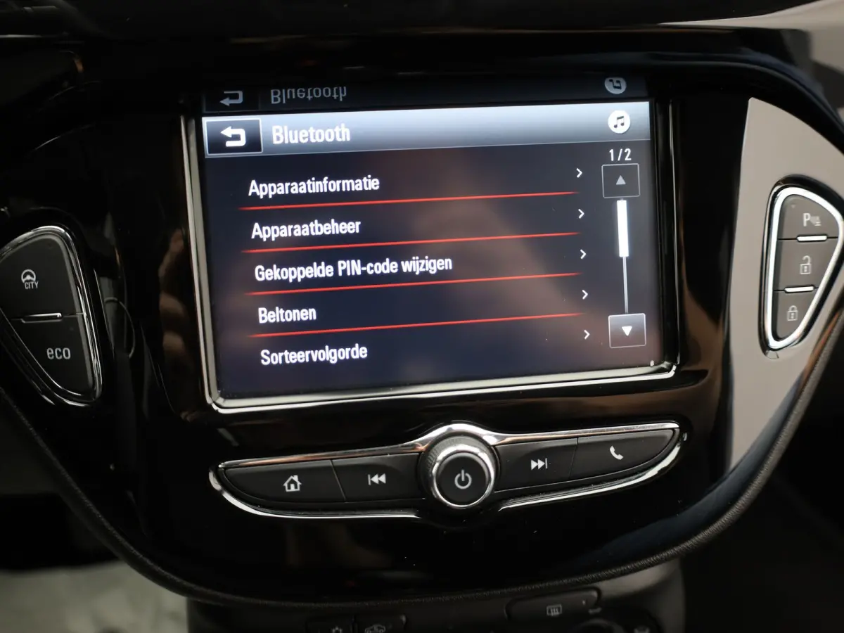 1.0 Turbo 90Pk Online Edition | Camera | Apple Carplay/ Android Auto | Prijs Rijklaar!!