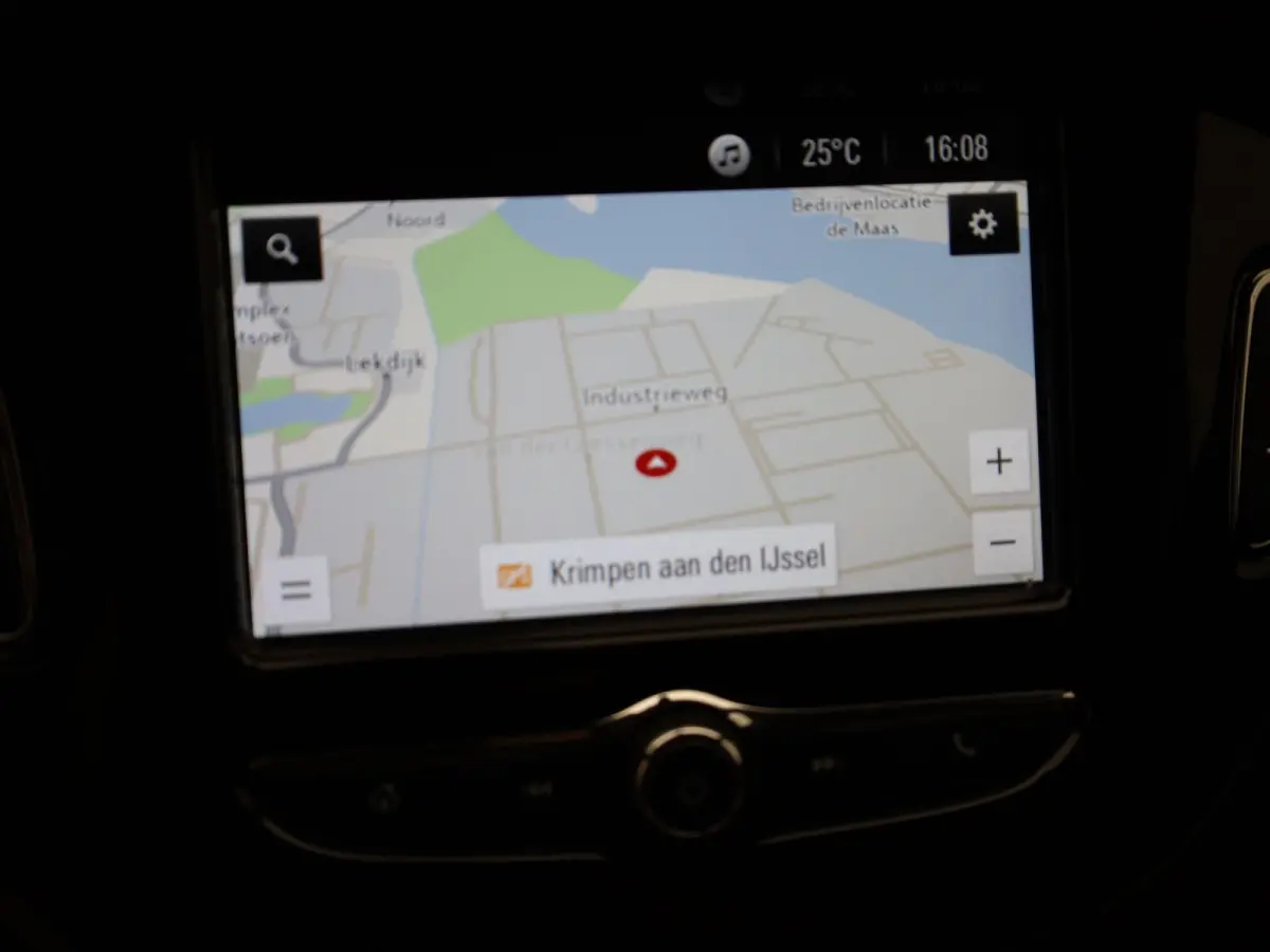 1.0 Turbo 90Pk Online Edition | Camera | Apple Carplay/ Android Auto | Prijs Rijklaar!!