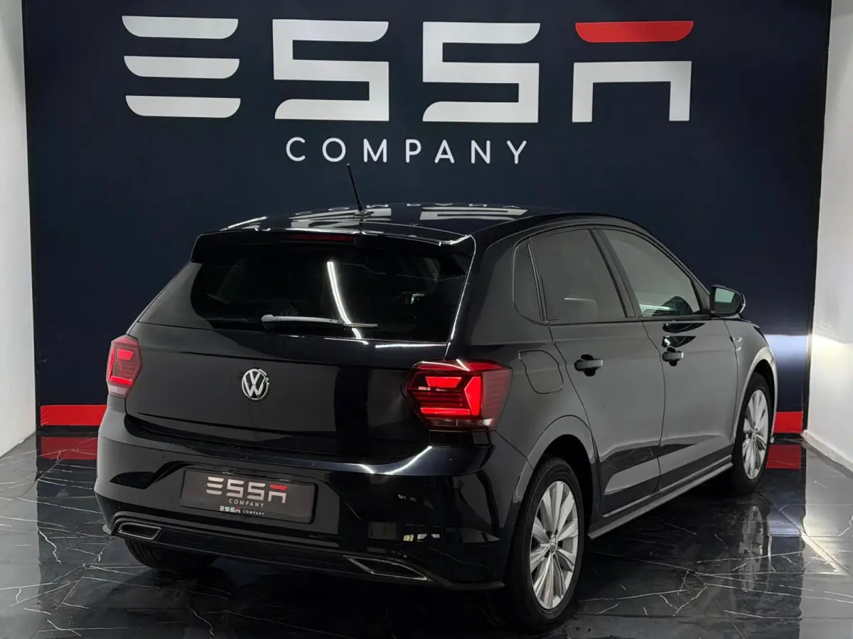 1.6 TDI Comfortline Business R Line LED