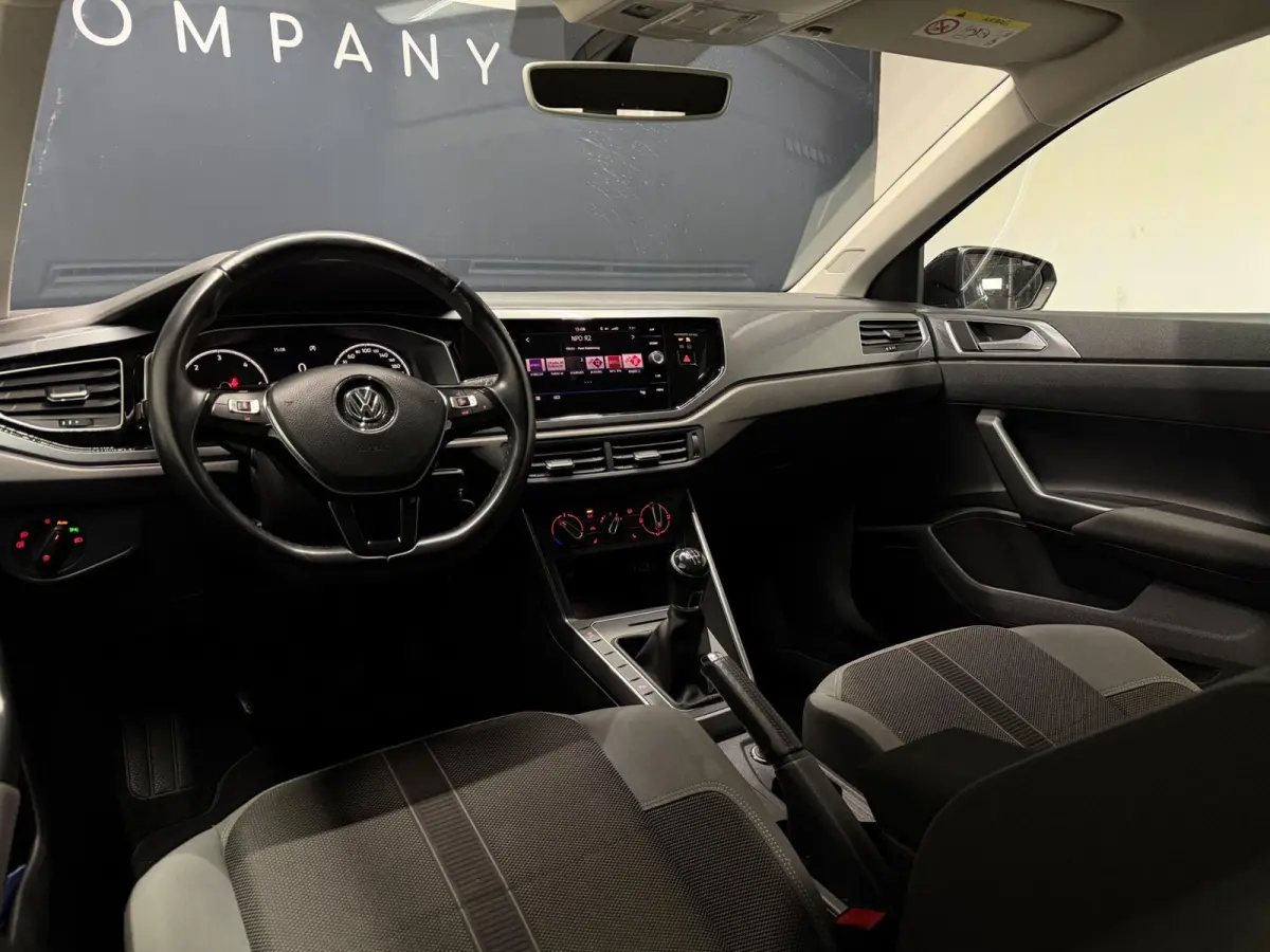 1.6 TDI Comfortline Business R Line LED