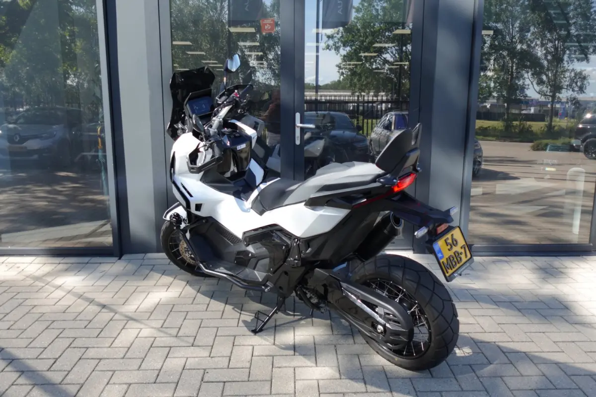 X-ADV 750 A2 SC PROJECT CRUISE