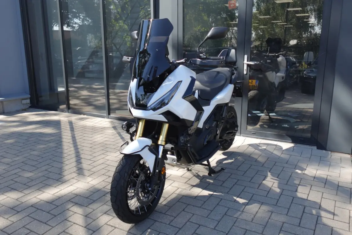 X-ADV 750 A2 SC PROJECT CRUISE