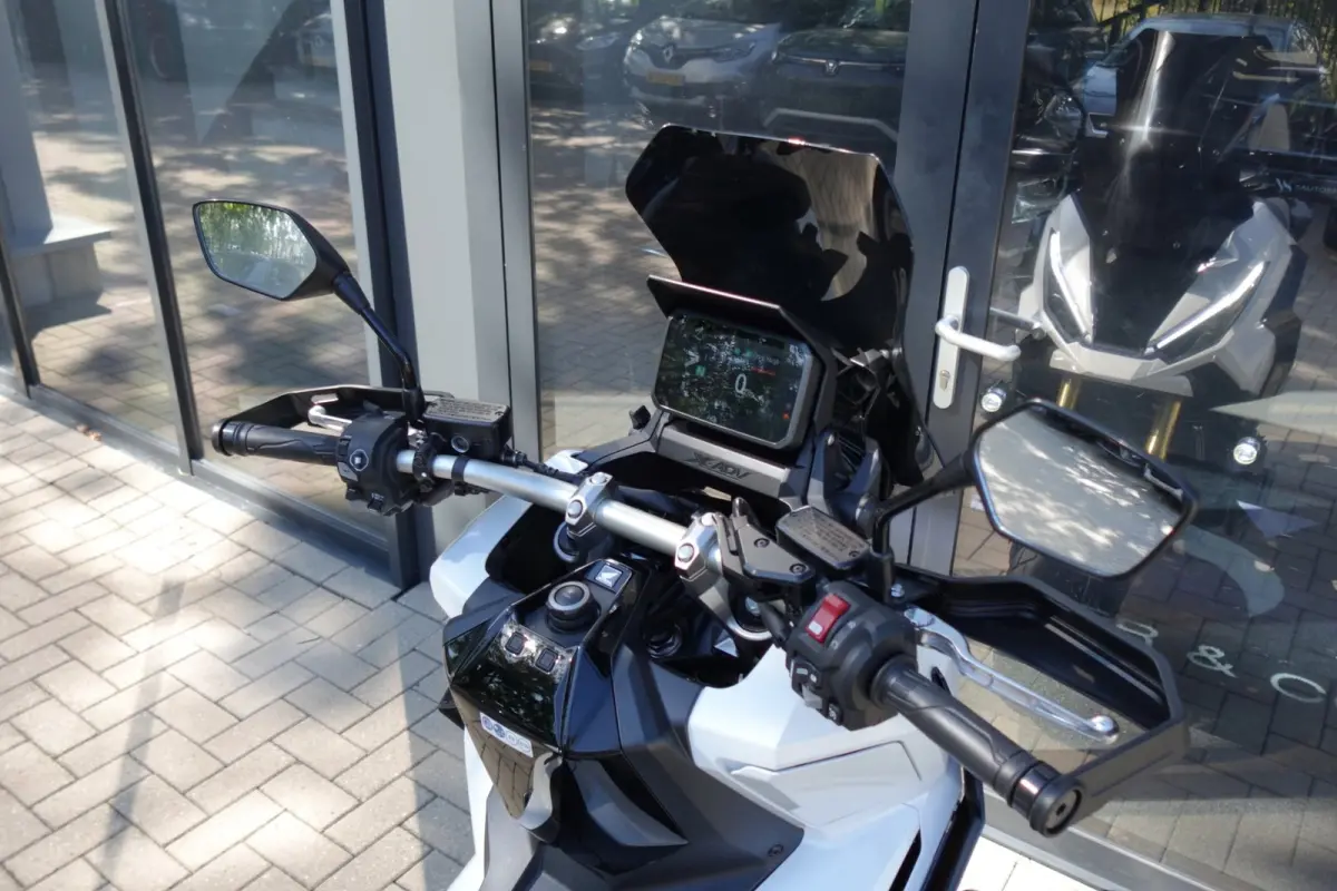 X-ADV 750 A2 SC PROJECT CRUISE