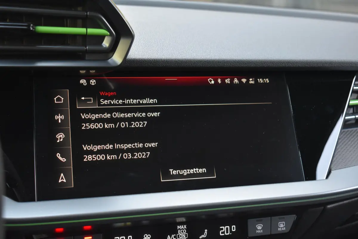 2.5 TFSI RS 3 quattro Hulk Sonos HUD Pano